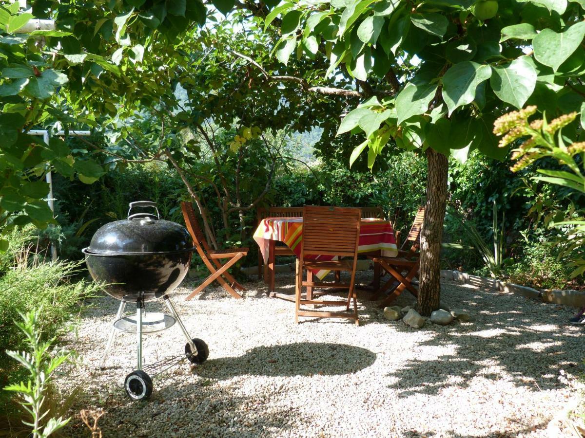 La Clairiere Villa Pierrelongue Luaran gambar